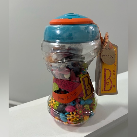 Colorful Bead Building Set - Picture 2 of 6